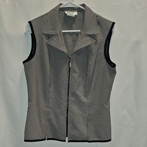 Elegant Black and White Houndstooth Vest